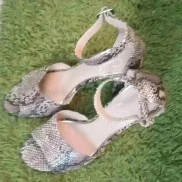 JESSICA Simpson Heels Sandals​ - Picture 4 of 5